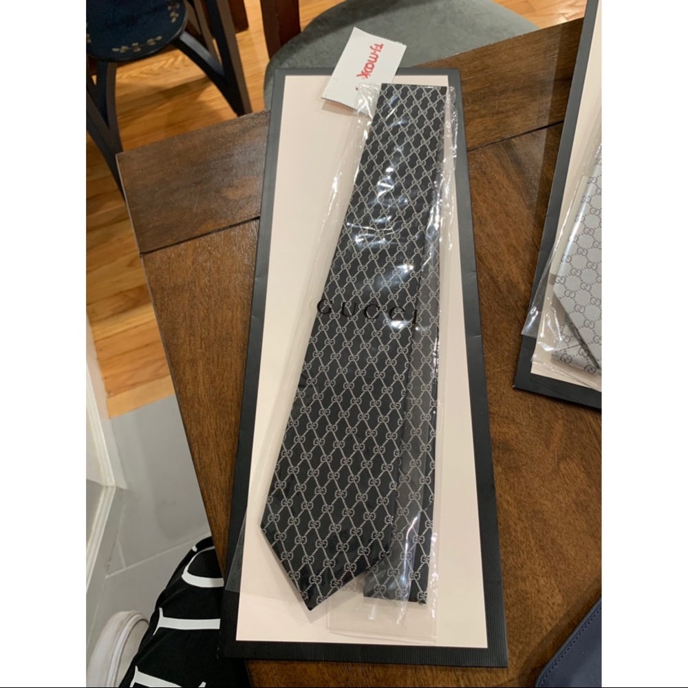 Gucci Monogram tie